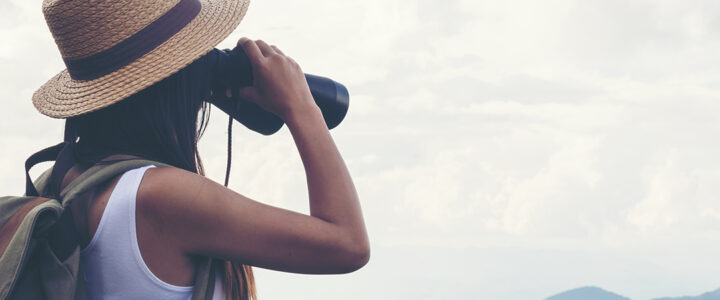 looking forward binoculars